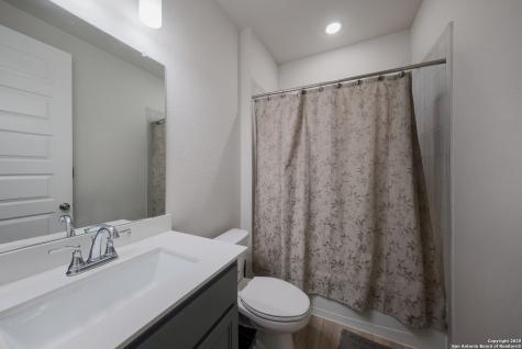 652 Vale Court New Braunfels TX 78132