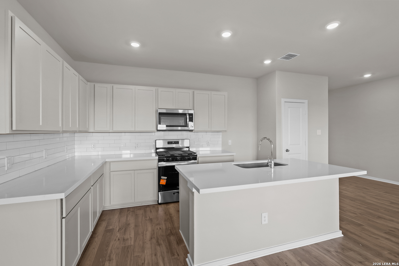 8332 Rocket View San Antonio TX 78263