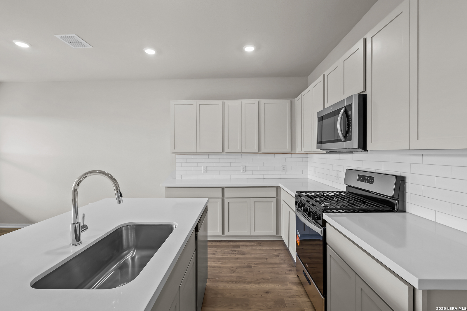 8332 Rocket View San Antonio TX 78263