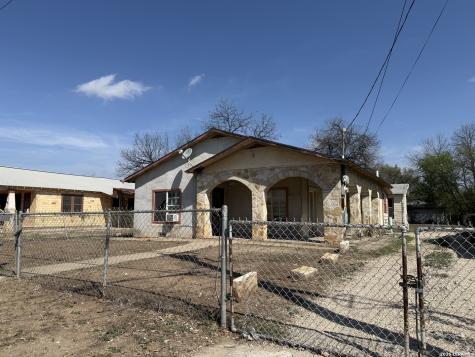 339 Ceralvo San Antonio TX 78207
