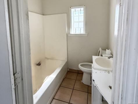 339 Ceralvo San Antonio TX 78207