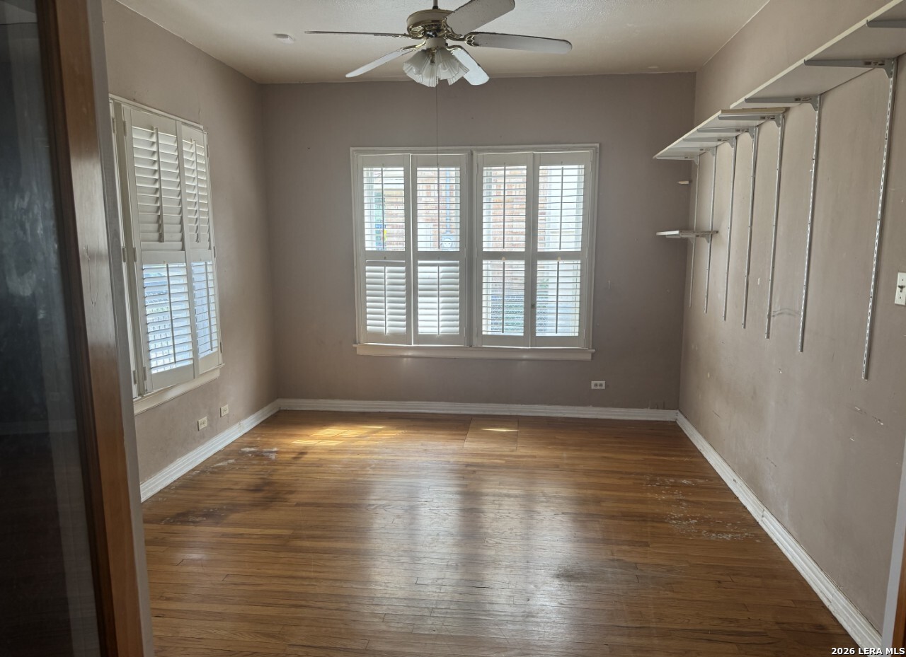 2204 Edison Drive San Antonio TX 78201