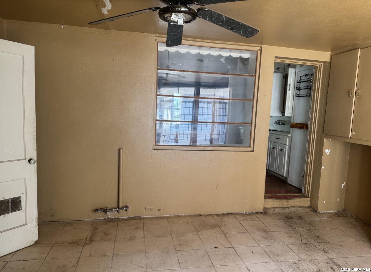 2204 Edison Drive San Antonio TX 78201