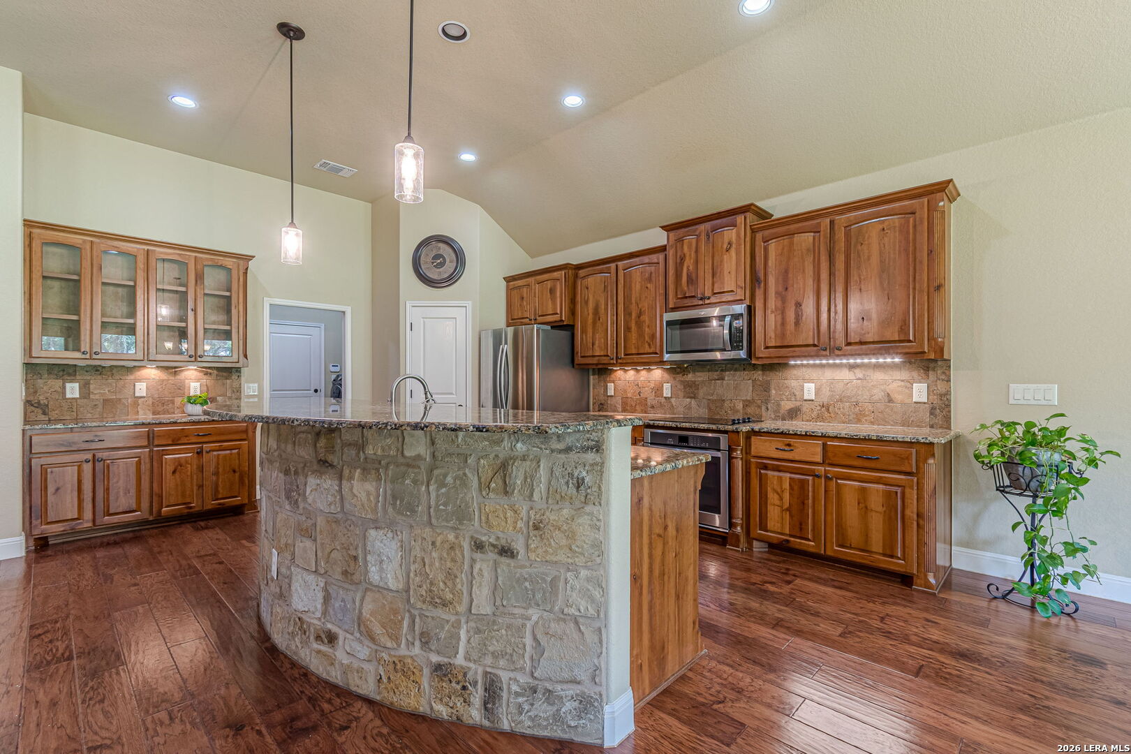 2628 Wolf Lair New Braunfels TX 78132