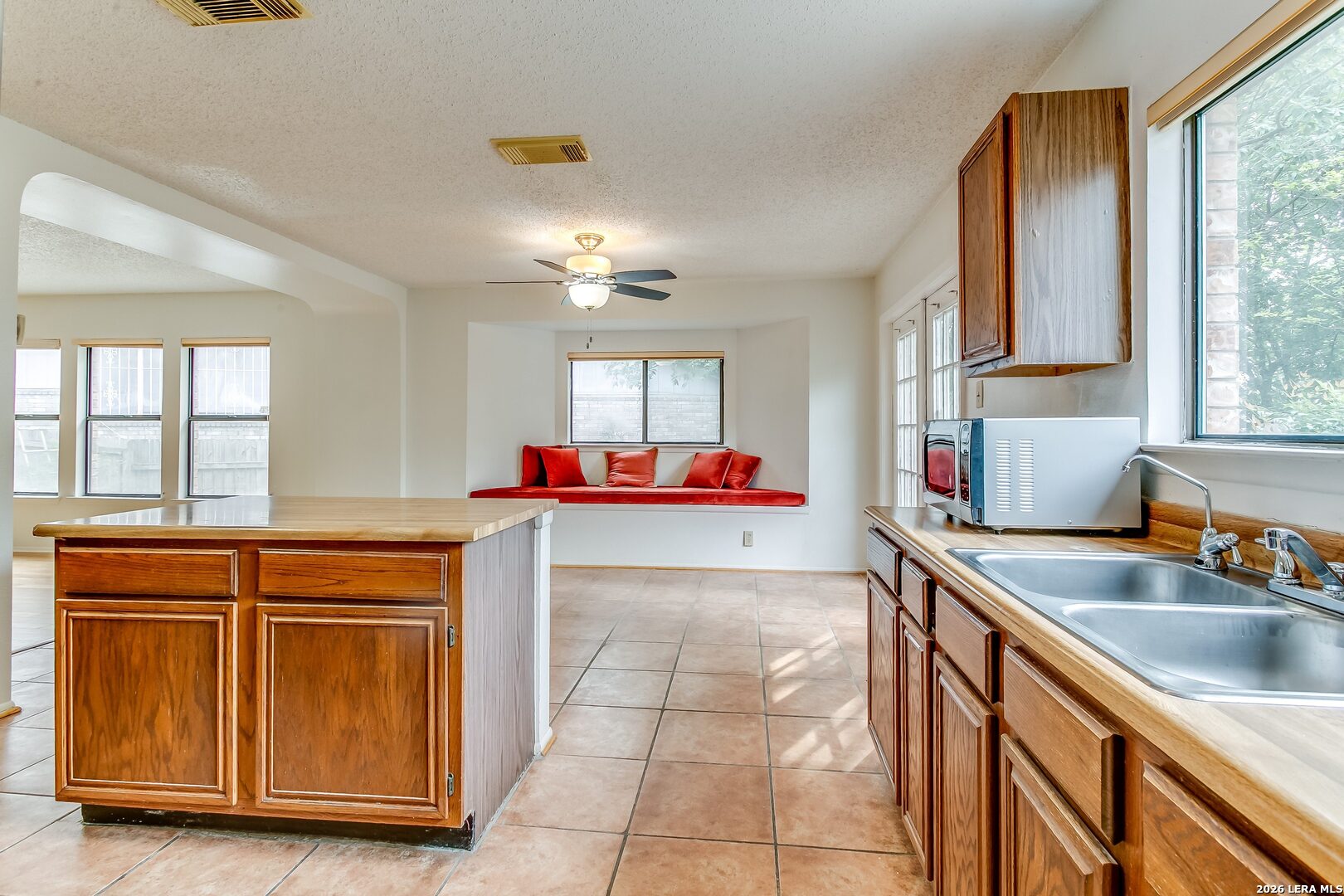 13807 Winding Hill San Antonio TX 78217