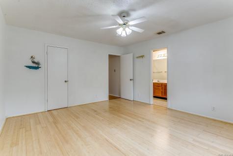 13807 Winding Hill San Antonio TX 78217