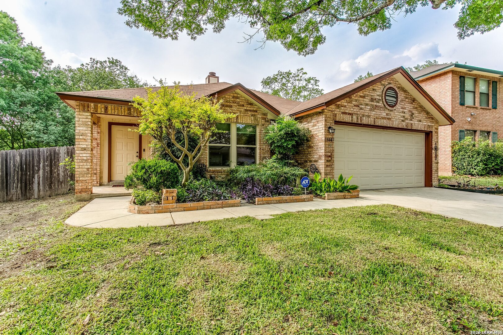 13807 Winding Hill San Antonio TX 78217