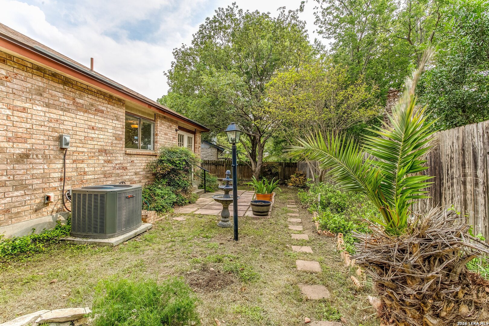 13807 Winding Hill San Antonio TX 78217