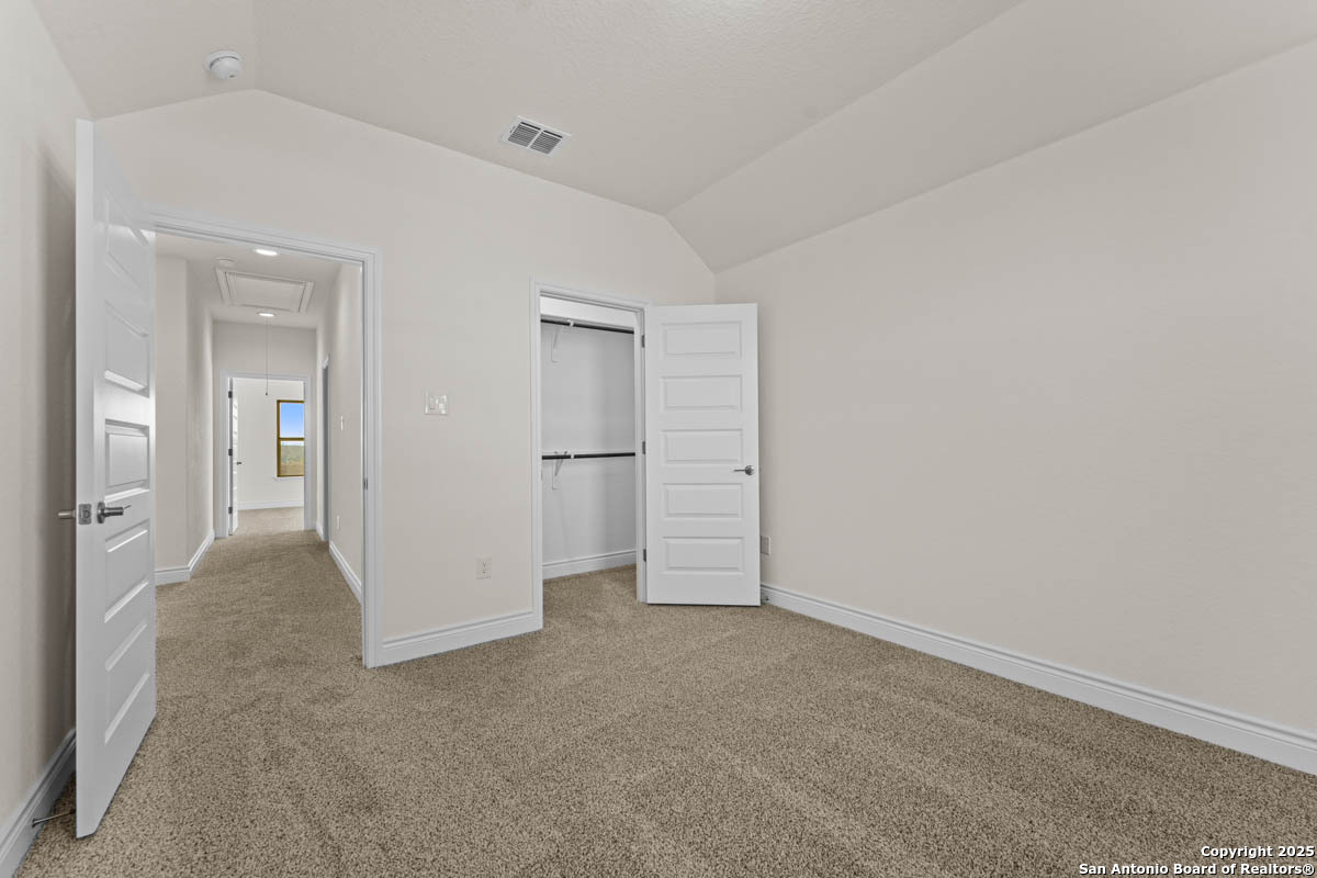 300 Flathead Lake New Braunfels TX 78130