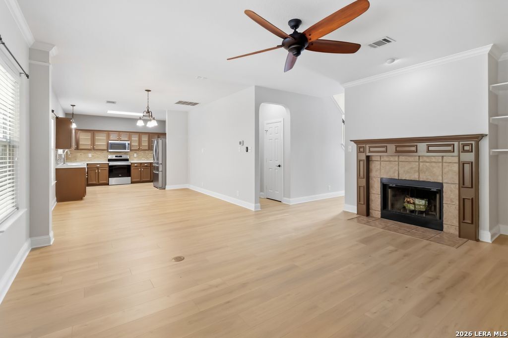 1907 Shoreham San Antonio TX 78260