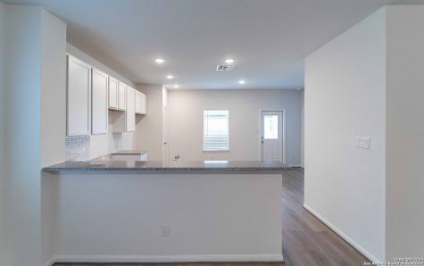124 Fawn Trace San Antonio TX 78253