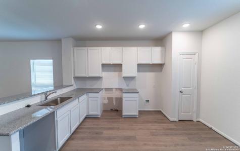 124 Fawn Trace San Antonio TX 78253