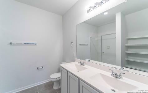 124 Fawn Trace San Antonio TX 78253