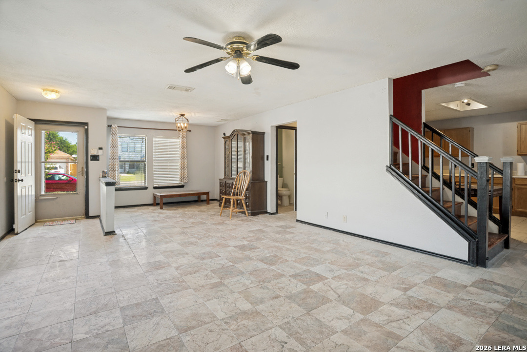 9938 Kelton Drive San Antonio TX 78250