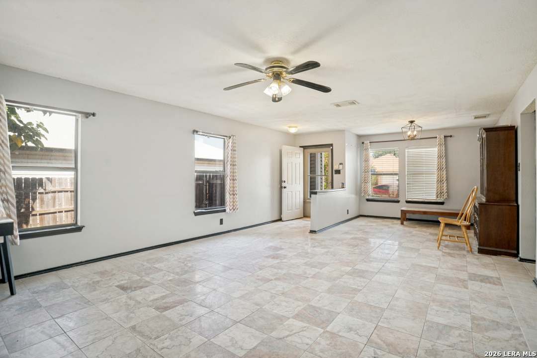 9938 Kelton Drive San Antonio TX 78250