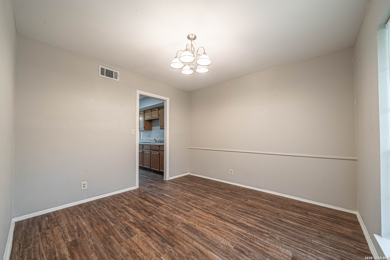 8111 Rain Forest San Antonio TX 78239