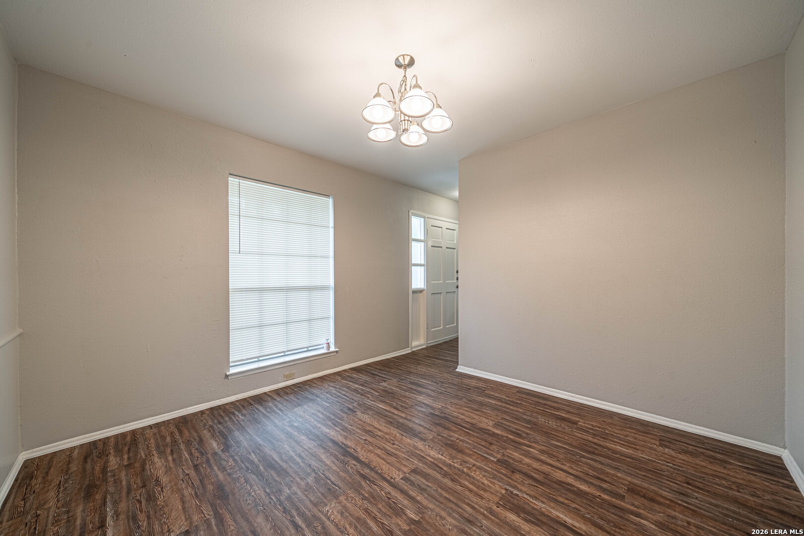 8111 Rain Forest San Antonio TX 78239