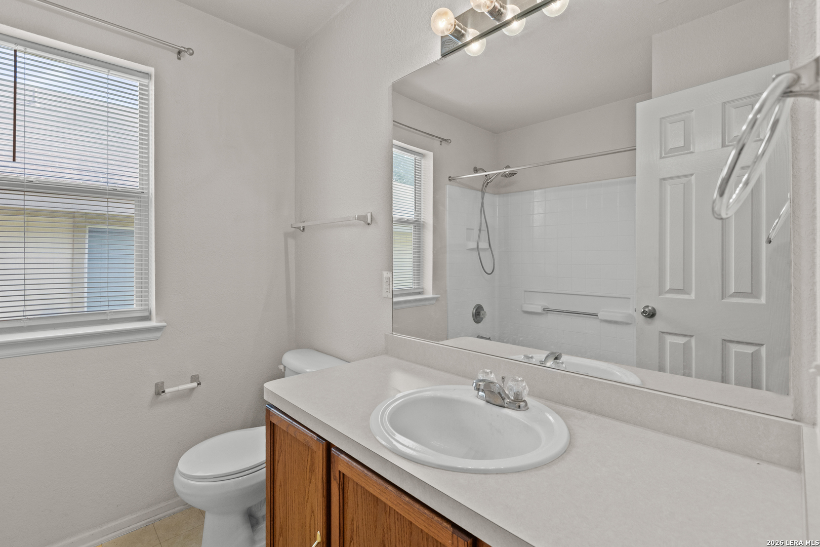 14219 Rosy Finch San Antonio TX 78233