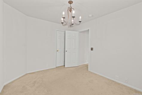 14219 Rosy Finch San Antonio TX 78233