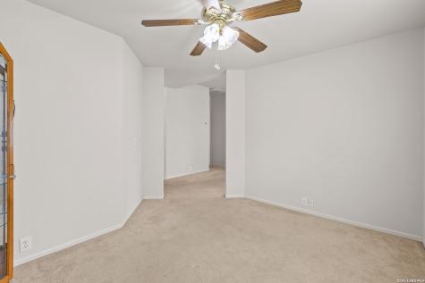 14219 Rosy Finch San Antonio TX 78233
