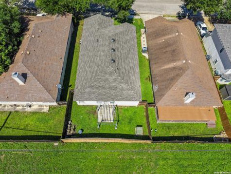 14219 Rosy Finch San Antonio TX 78233