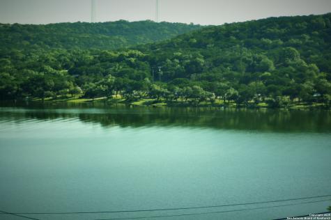 10&11 Plumb Cove Lakehills TX 78063