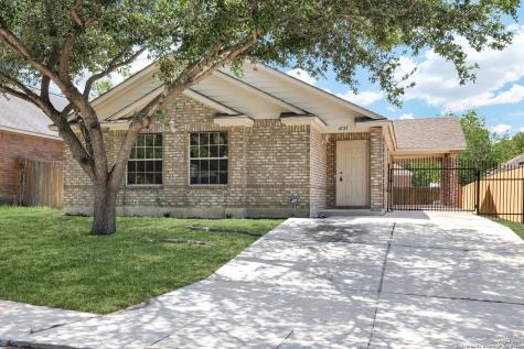 4723 Gavlick Farm San Antonio TX 78244