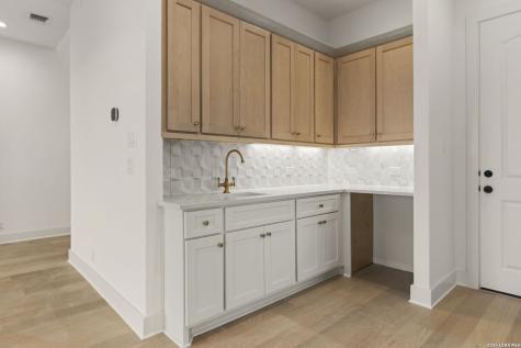 258 Hannah Boerne TX 78006