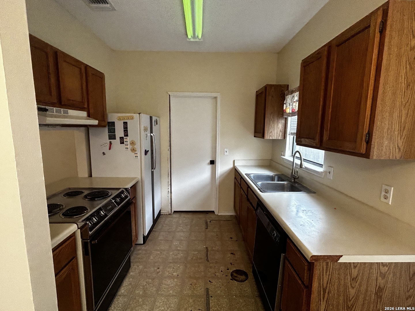 13026 Feather Ridge San Antonio TX 78233