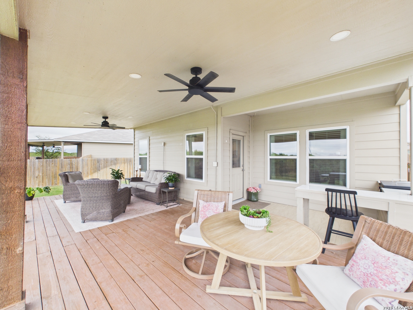 177 Legendary Trail Floresville TX 78114