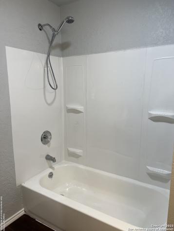 1207 Plum Street Floresville TX 78114