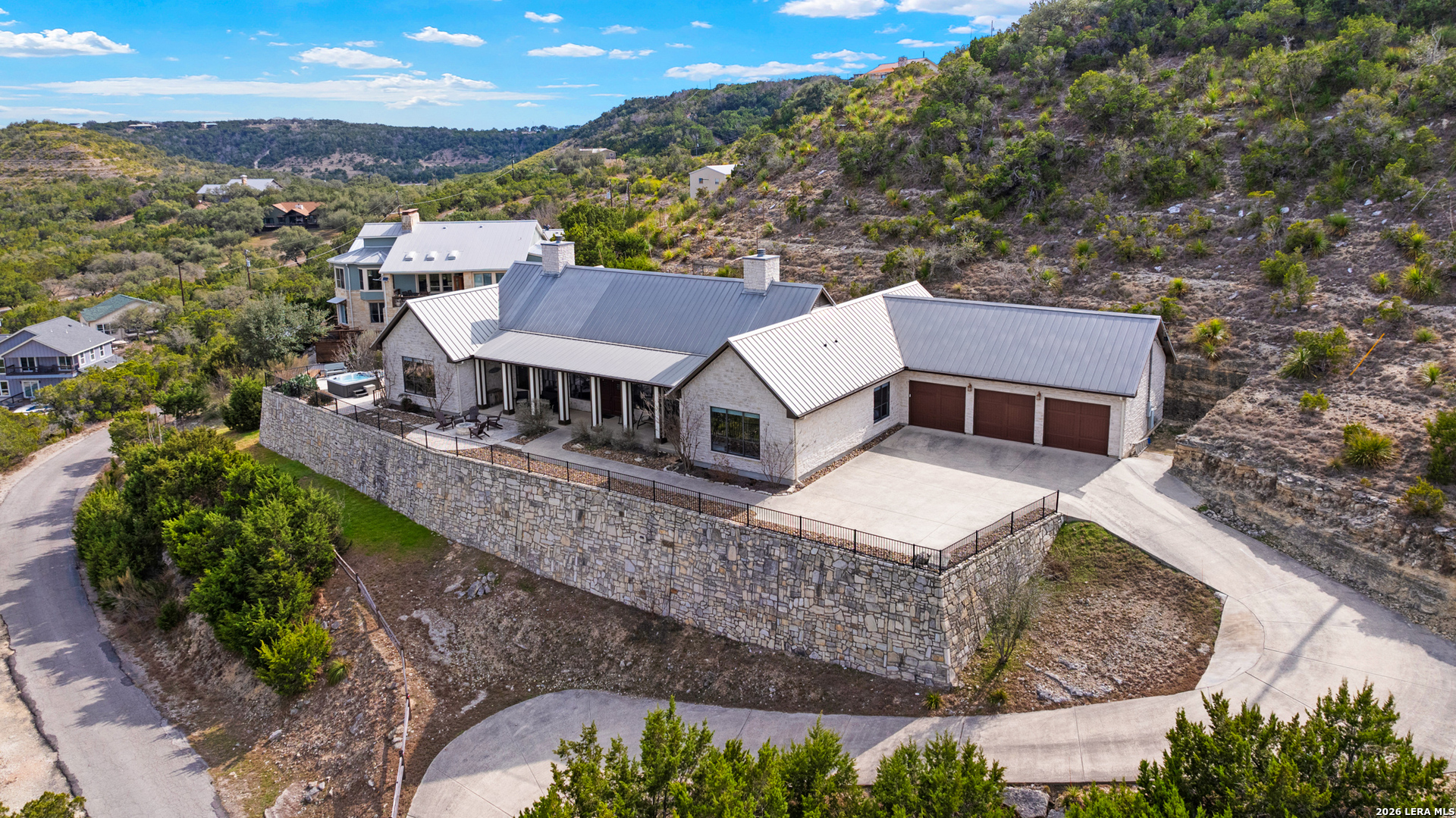800 High Oaks Canyon Lake TX 78133