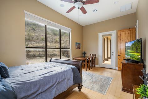 800 High Oaks Canyon Lake TX 78133