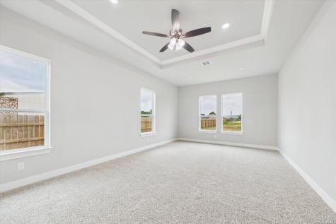 305 Venado Oaks Castroville TX 78009
