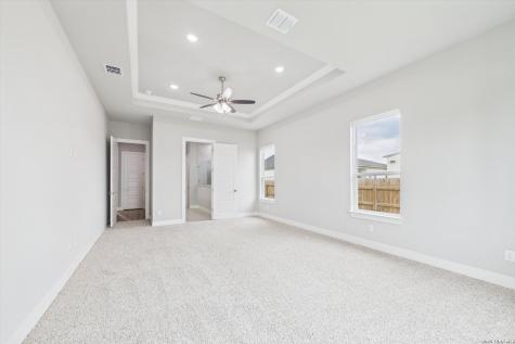 305 Venado Oaks Castroville TX 78009