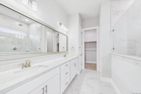305 Venado Oaks Castroville TX 78009