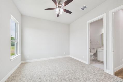 305 Venado Oaks Castroville TX 78009
