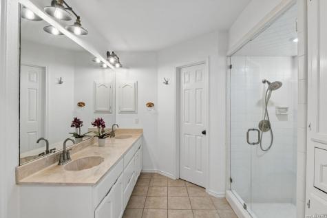 106 Hiler San Antonio TX 78209