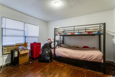 446 Blue Bonnet Street San Antonio TX 78202