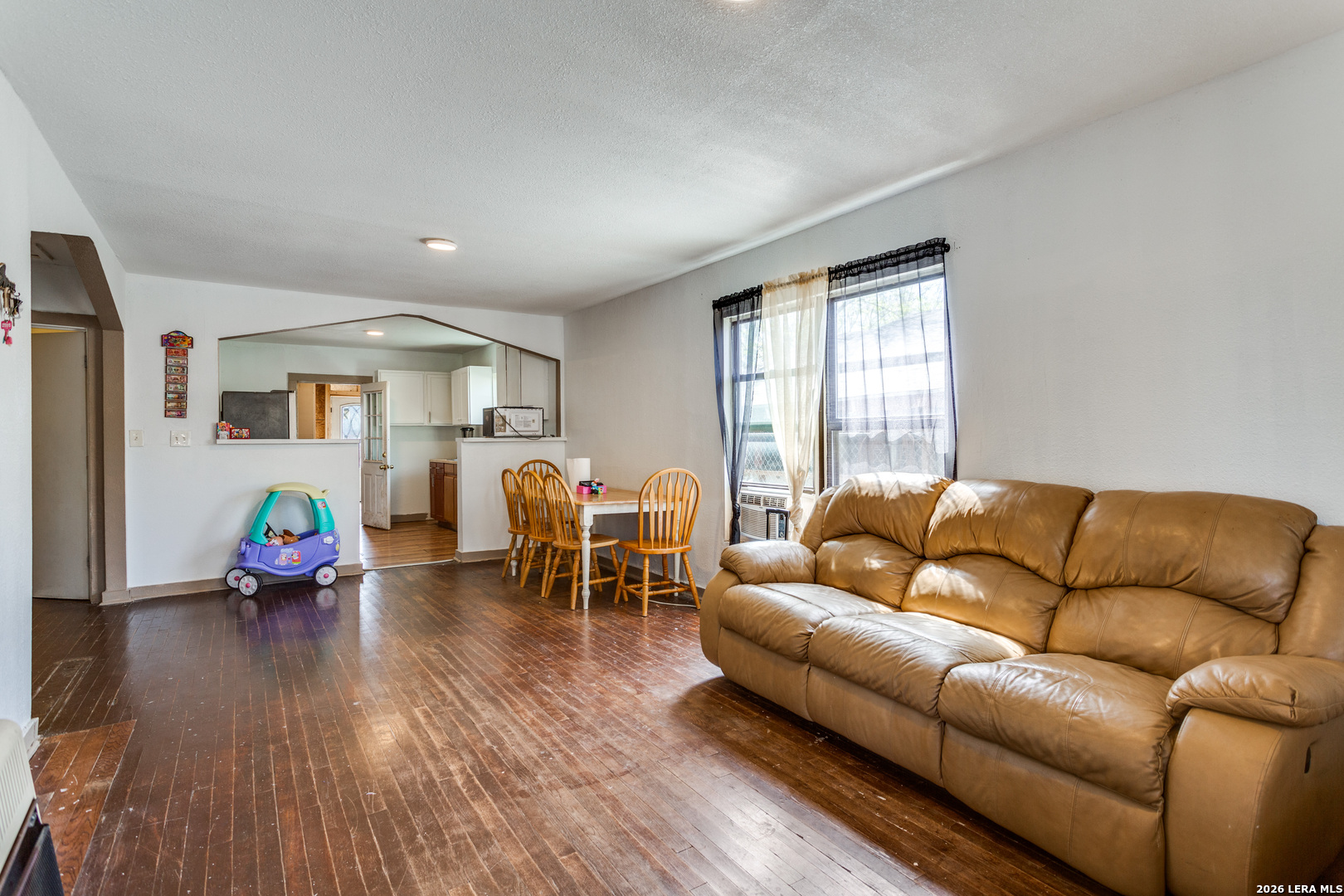 446 Blue Bonnet Street San Antonio TX 78202