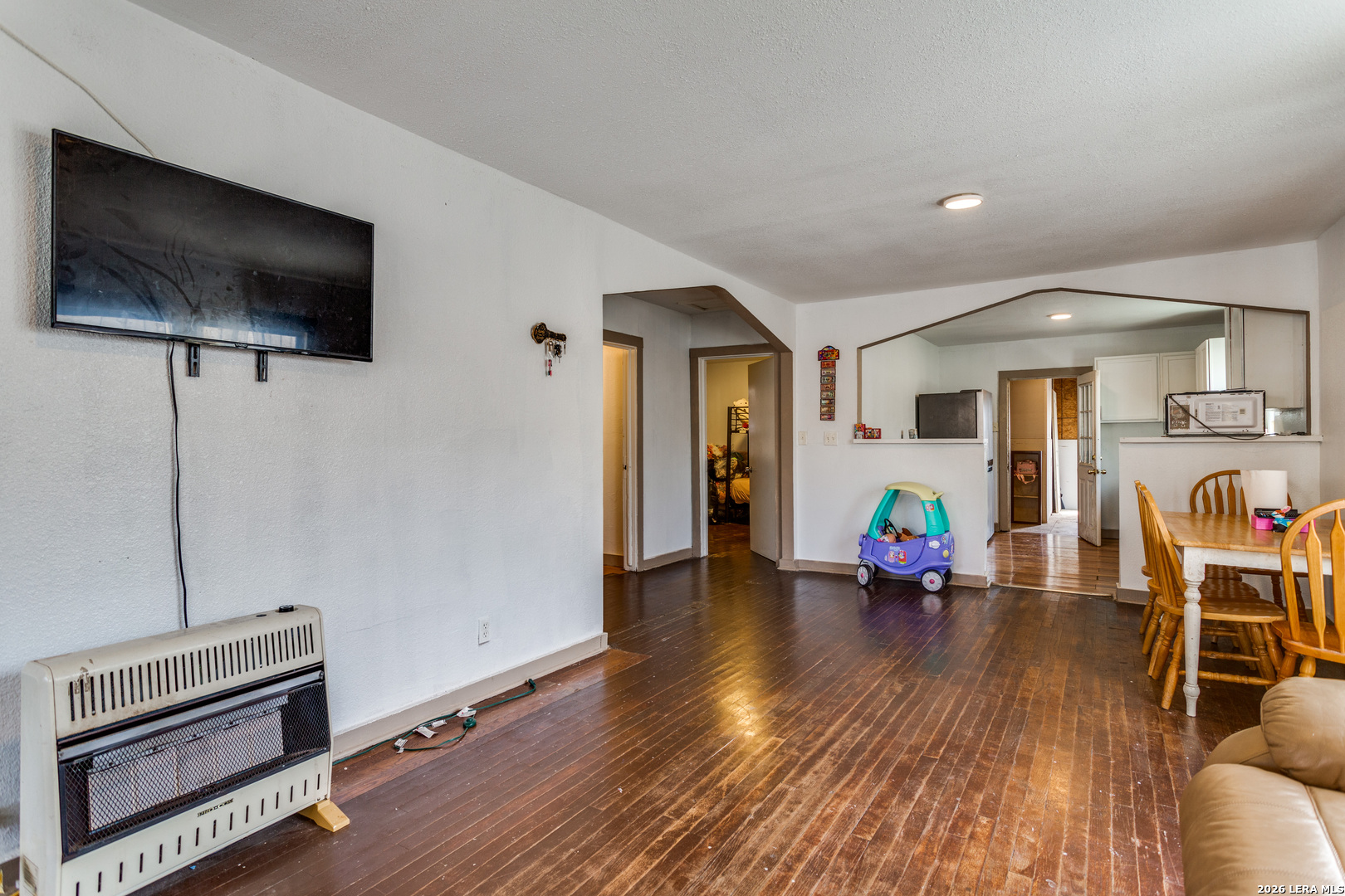 446 Blue Bonnet Street San Antonio TX 78202