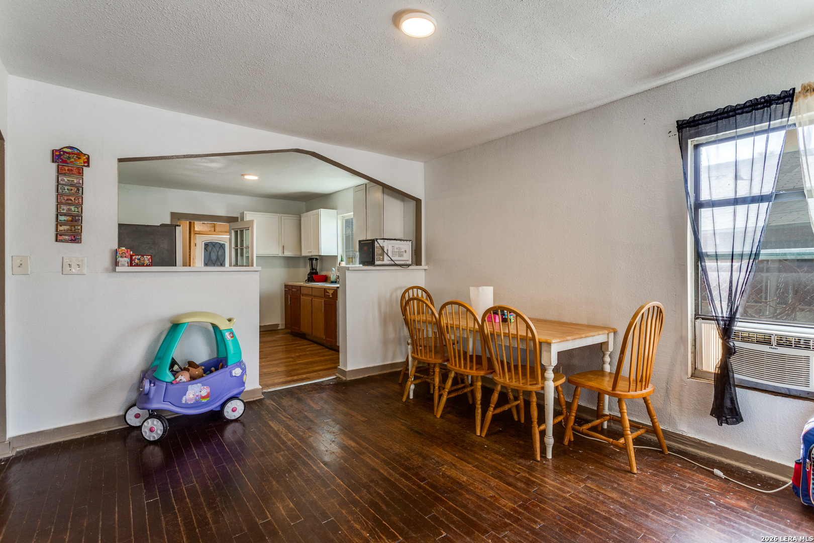 446 Blue Bonnet Street San Antonio TX 78202