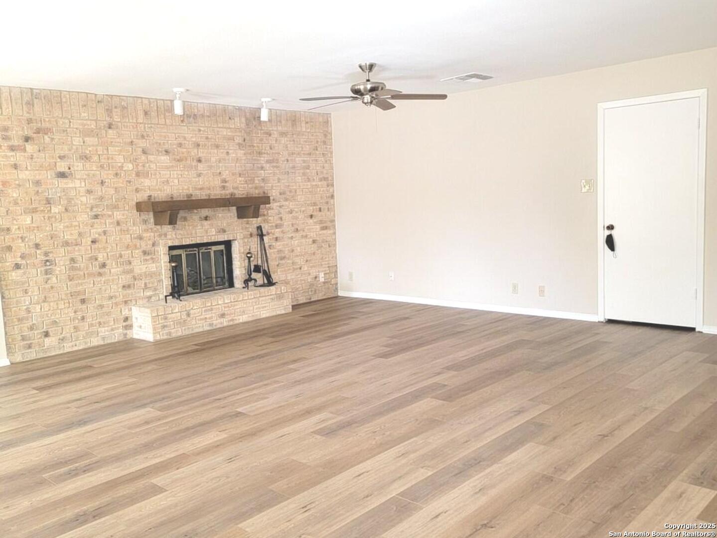 3330 Butterleigh San Antonio TX 78247