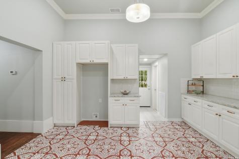 309 E Houston Street Knippa TX 78870
