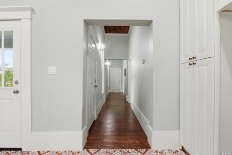 309 E Houston Street Knippa TX 78870