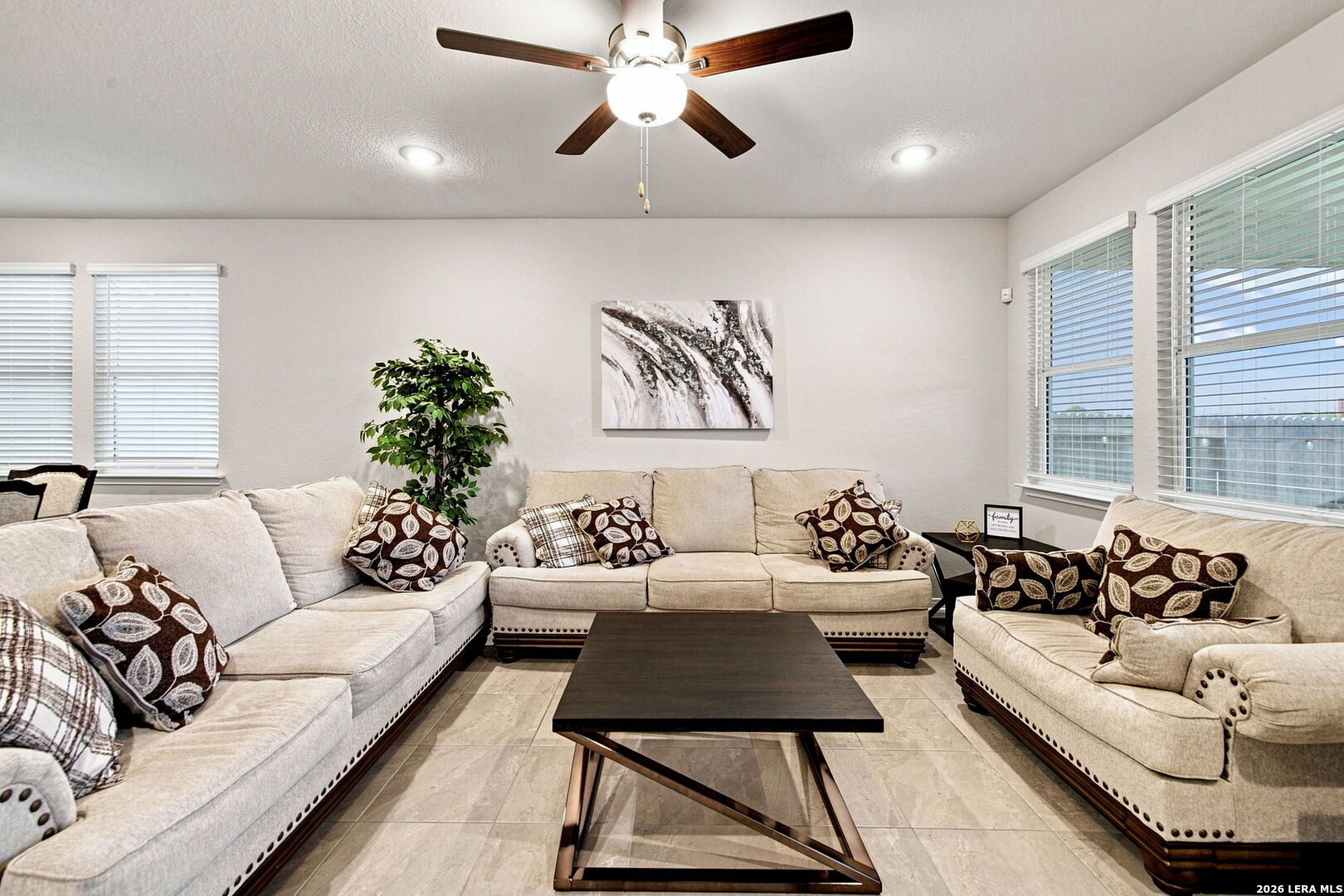 8239 Sunrise Glen Schertz TX 78154