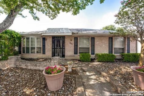 353 Fenwick Drive Windcrest TX 78239