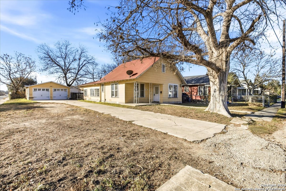 242 Fairview Avenue San Antonio TX 78223