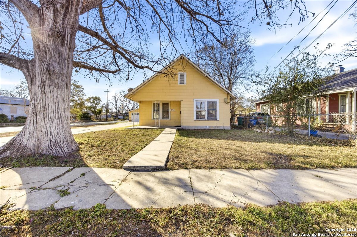 242 Fairview Avenue San Antonio TX 78223