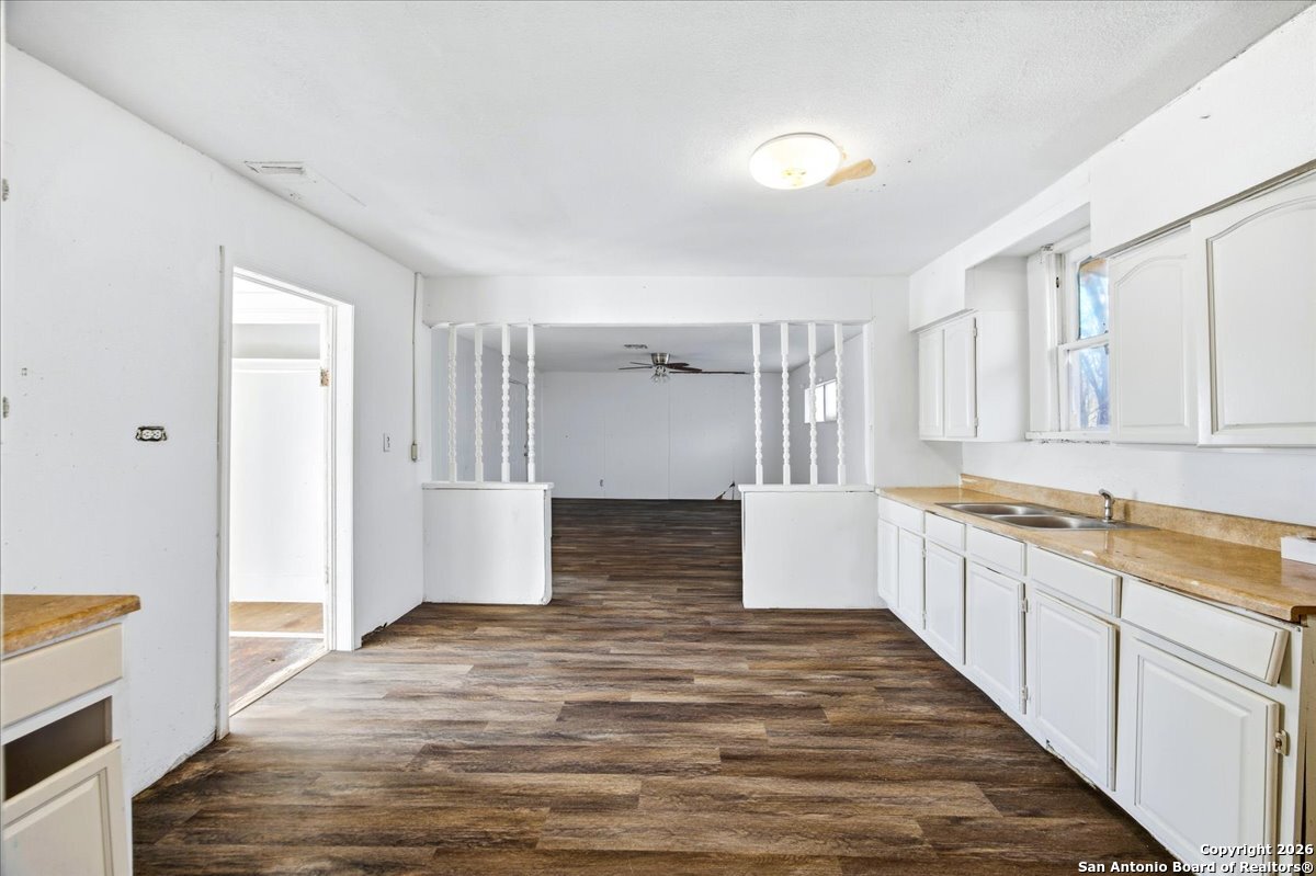 242 Fairview Avenue San Antonio TX 78223